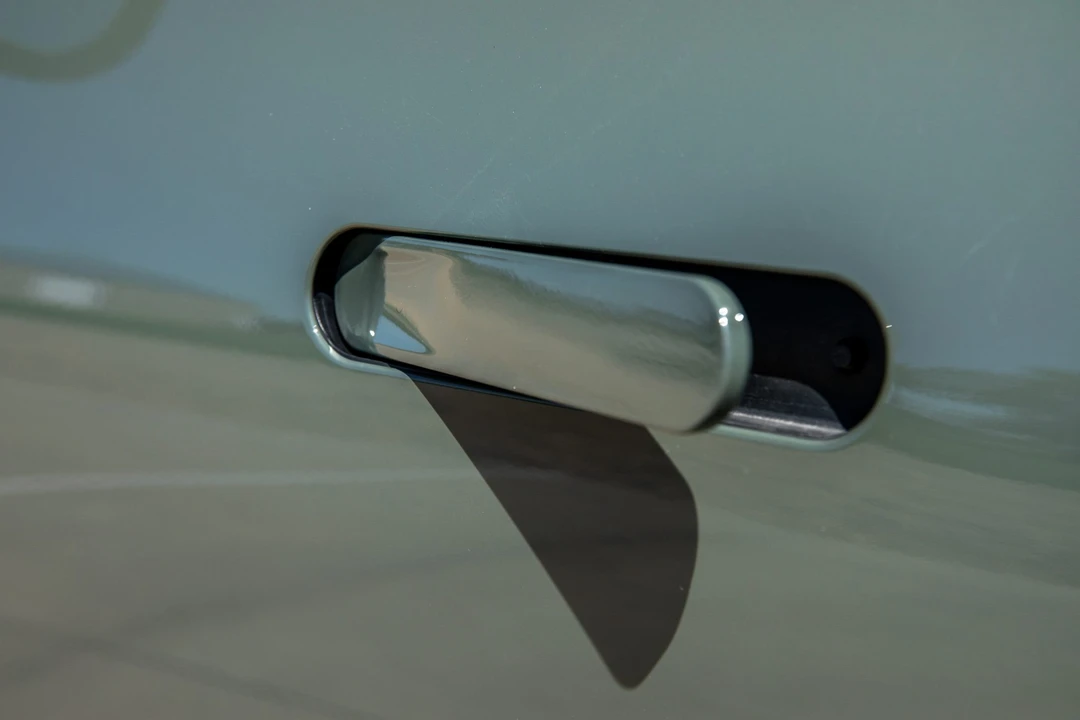 2022 Rivian R1S - Image 21 of 31