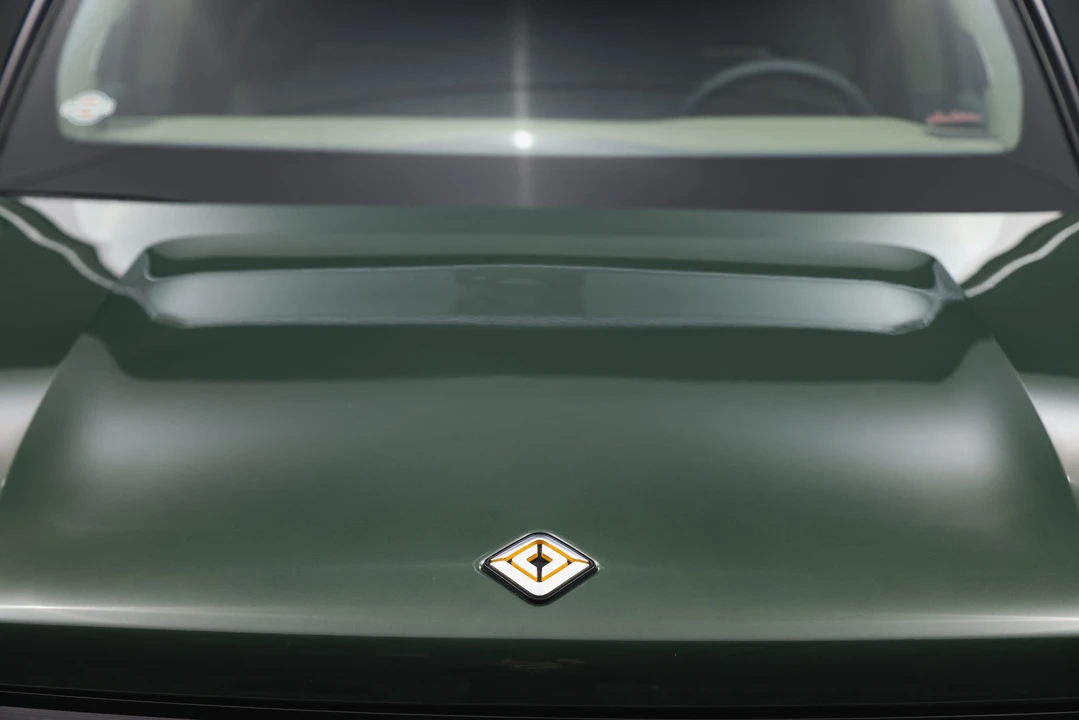 2022 Rivian R1S - Image 28 of 31