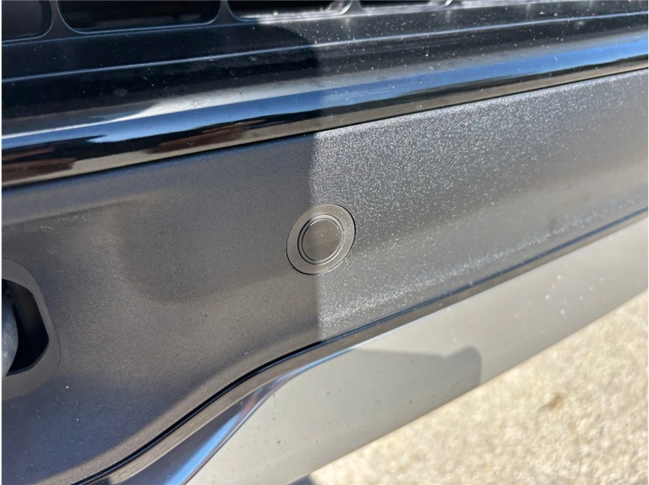 2022 Rivian R1T - Image 14 of 21