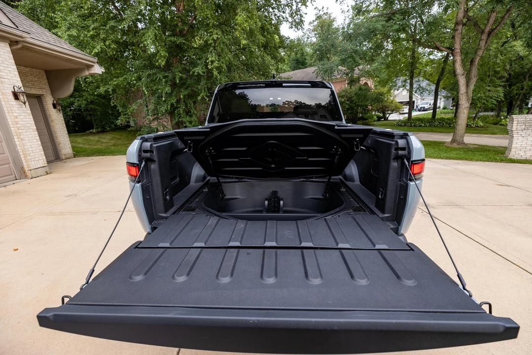 2022 Rivian R1T - Image 26 of 31