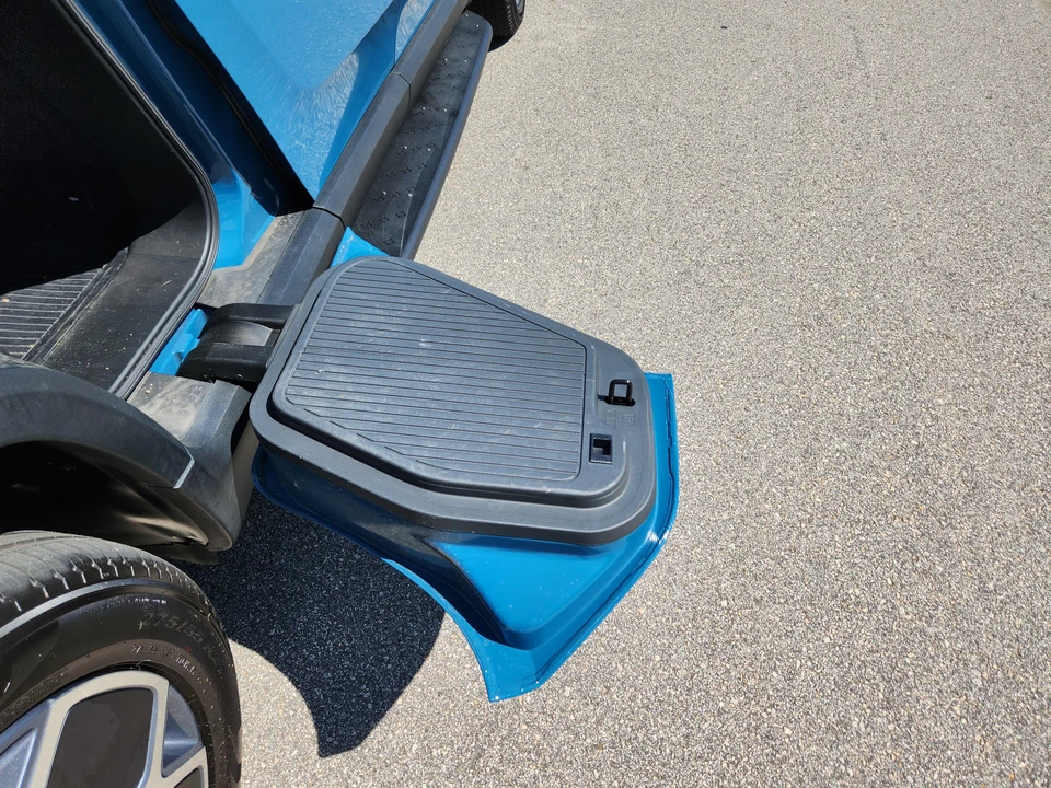 2022 Rivian R1T - Image 24 of 31