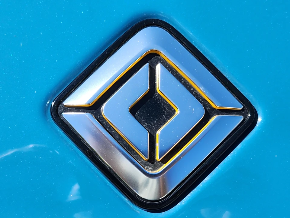 2022 Rivian R1T - Image 12 of 31