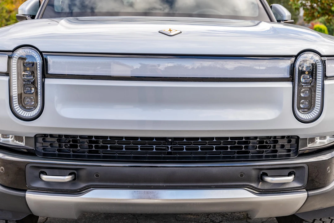 2022 Rivian R1T - Image 12 of 31