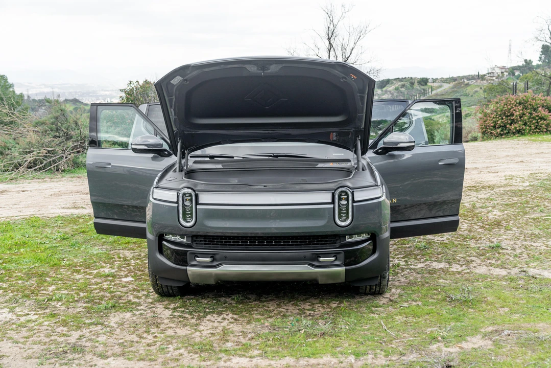 2022 Rivian R1T - Image 26 of 31
