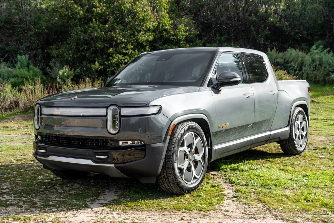 2022 Rivian R1T - Image 9 of 31