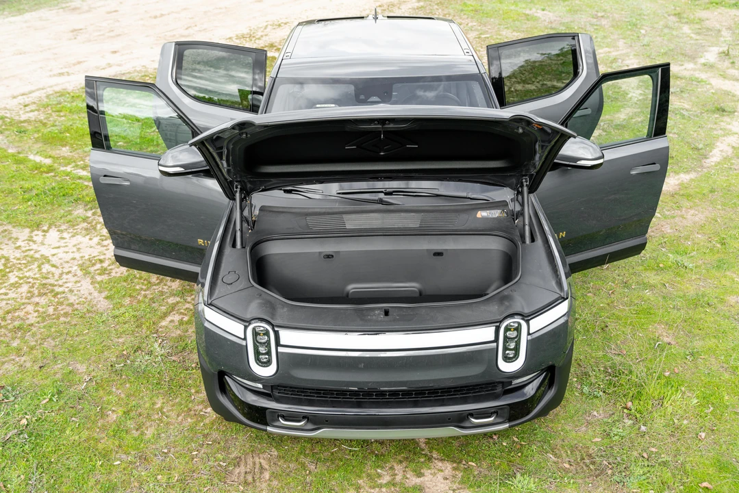 2022 Rivian R1T - Image 27 of 31