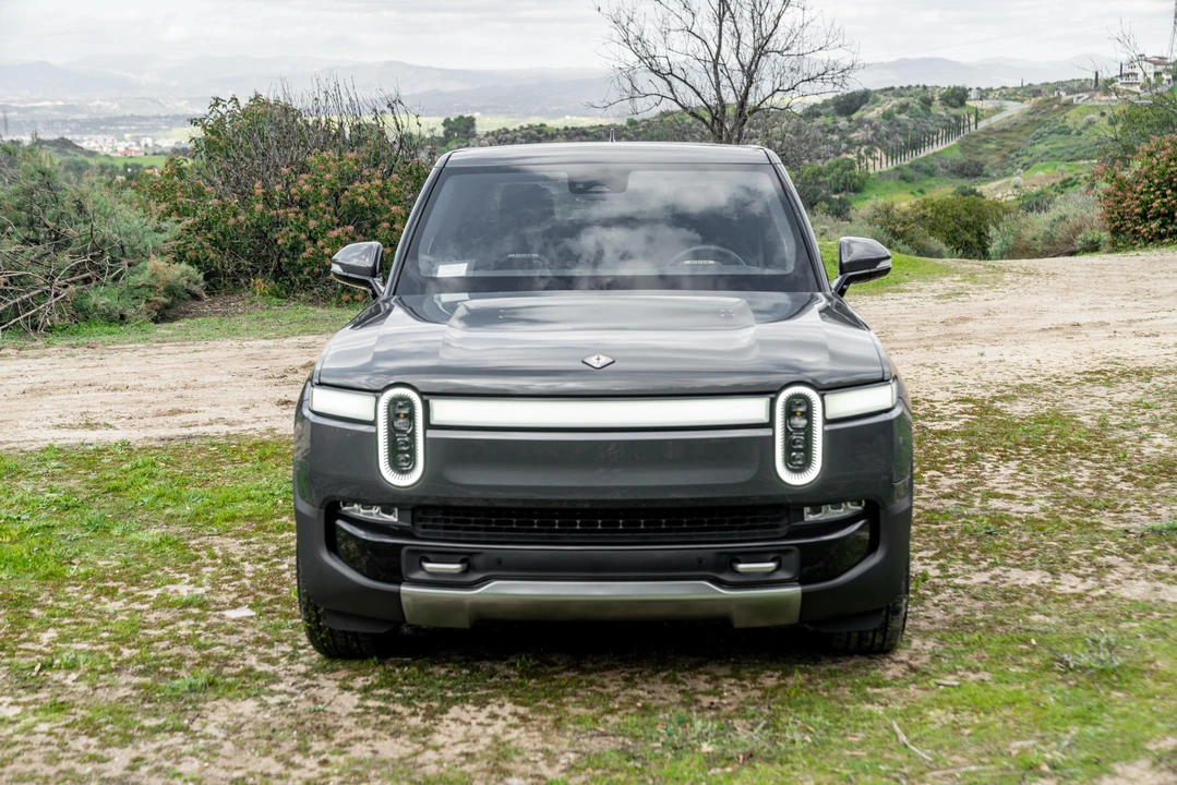 2022 Rivian R1T - Image 6 of 31