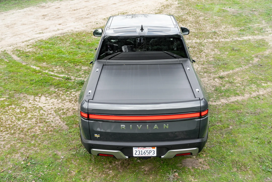 2022 Rivian R1T - Image 20 of 31