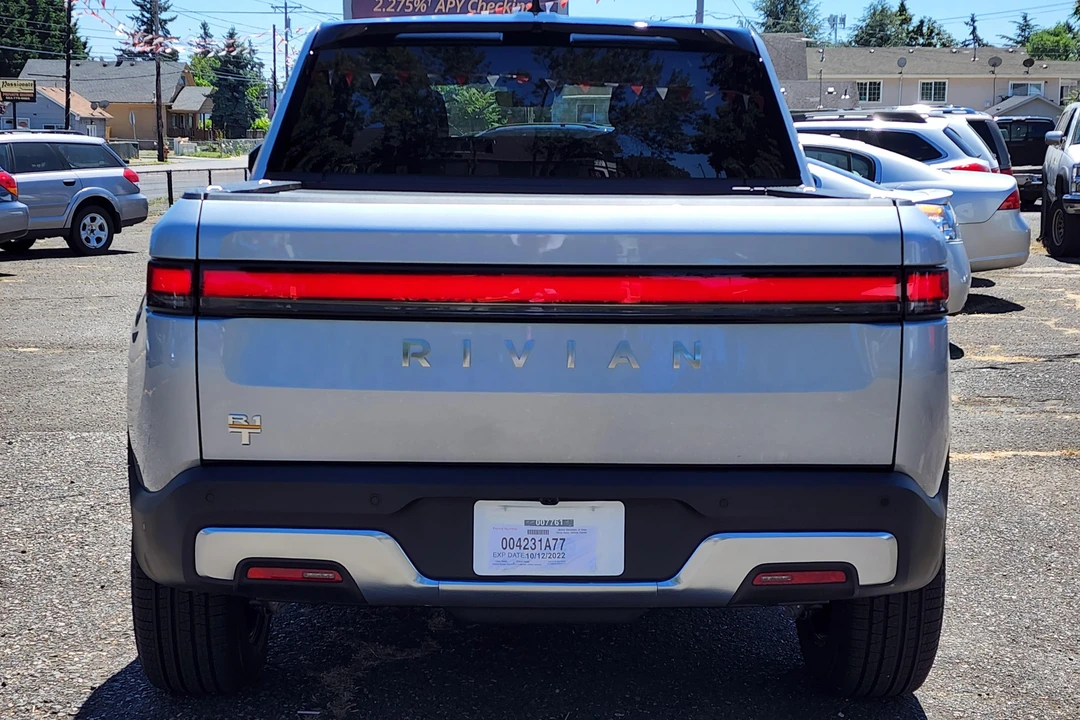 2022 Rivian R1T - Image 5 of 31