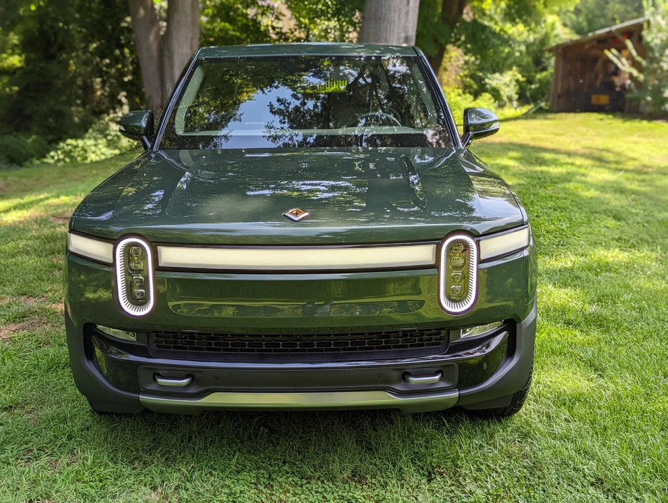 2022 Rivian R1T - Image 6 of 31