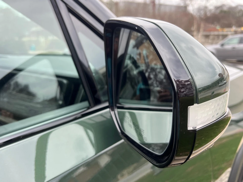 2022 Rivian R1T - Image 30 of 31