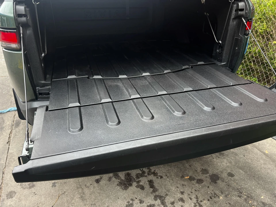 2022 Rivian R1T - Image 22 of 31