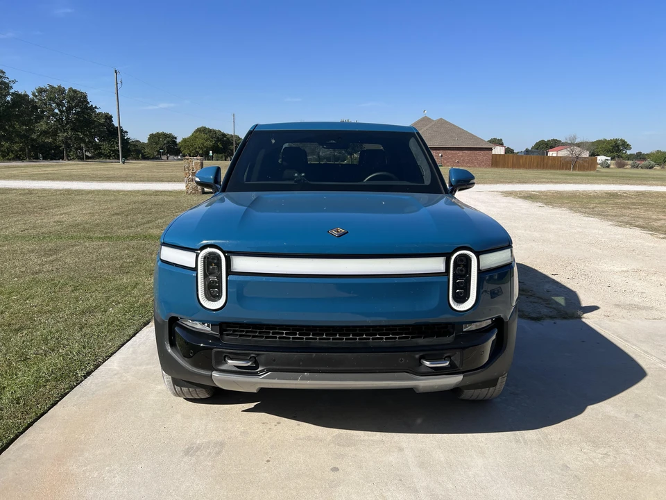 2022 Rivian R1T - Image 6 of 31
