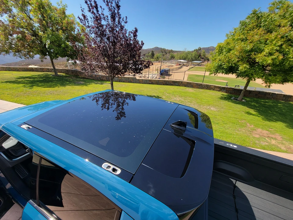 2022 Rivian R1T - Image 30 of 31