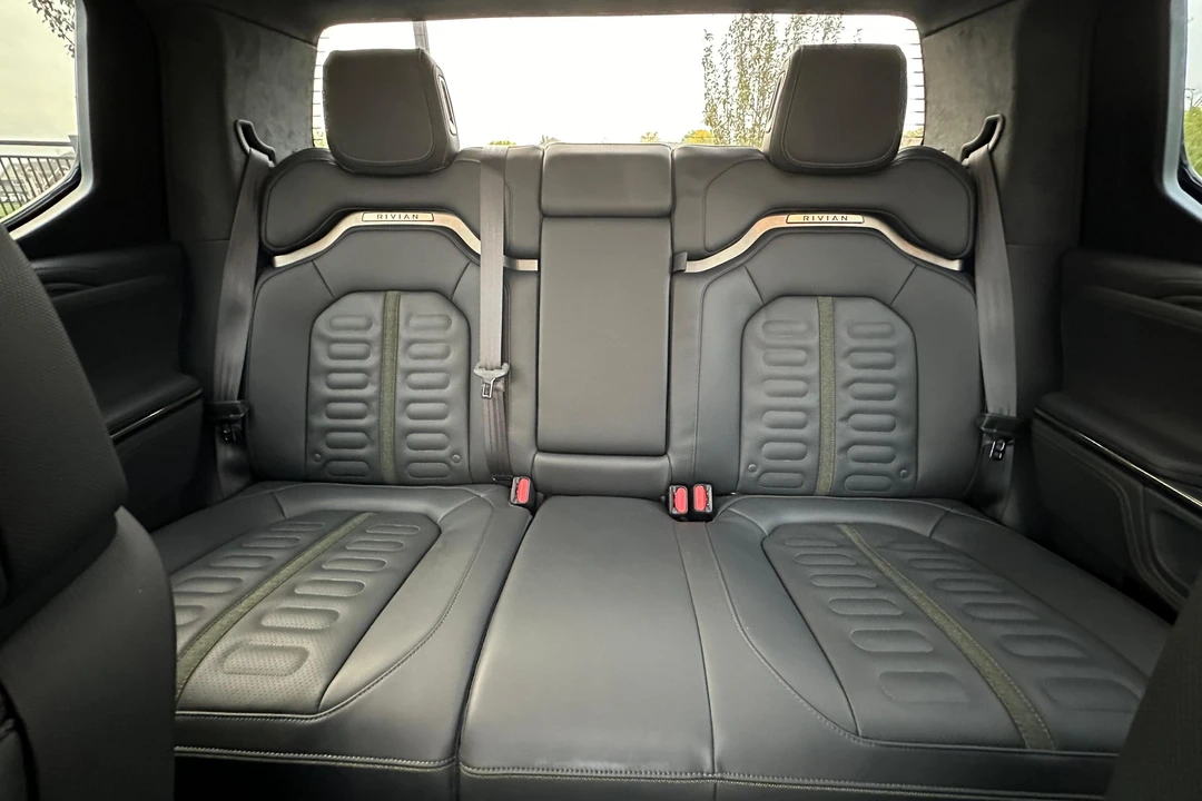2022 Rivian R1T - Image 30 of 31
