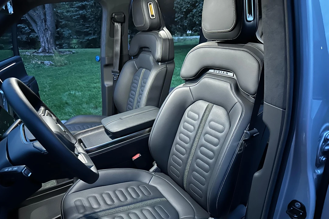 2022 Rivian R1T - Image 29 of 31