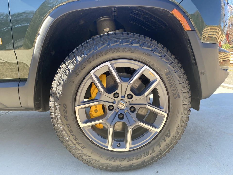 2022 Rivian R1T - Image 29 of 31