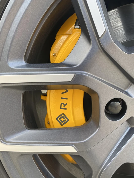 2022 Rivian R1T - Image 30 of 31