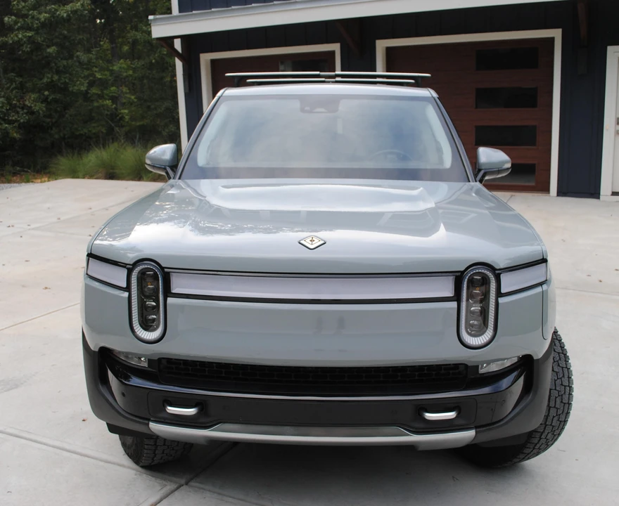 2022 Rivian R1T - Image 6 of 23