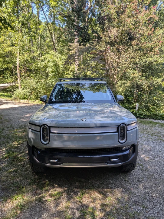 2022 Rivian R1T - Image 11 of 23