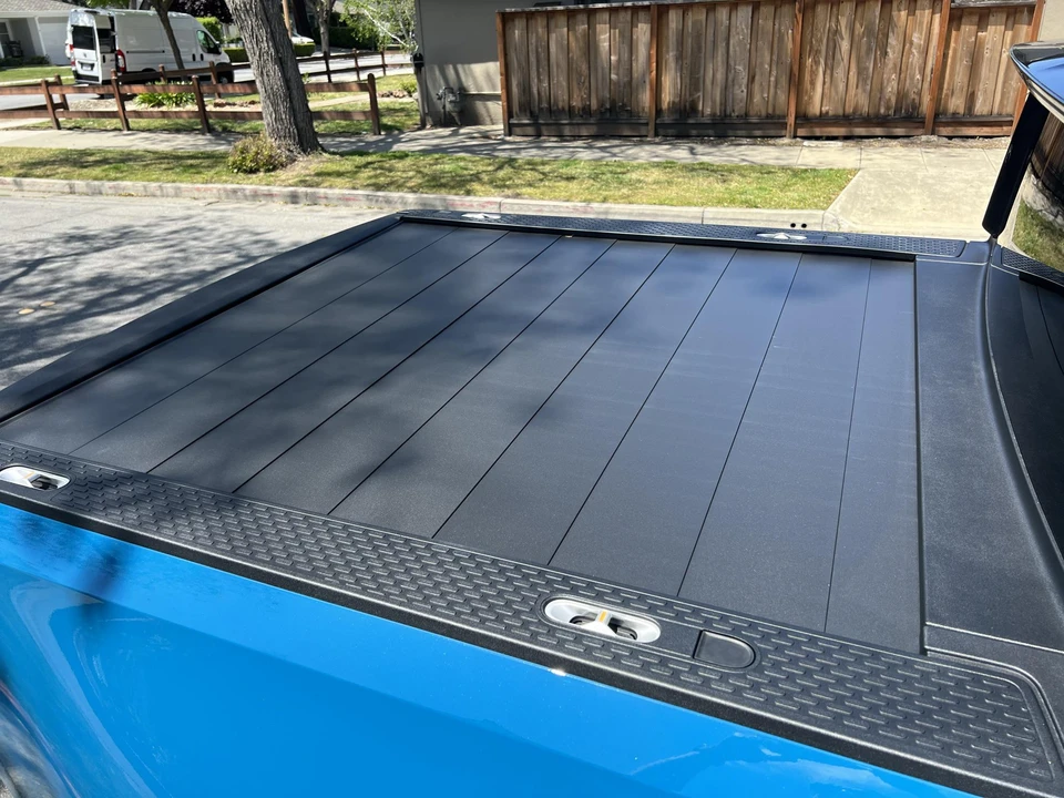 2022 Rivian R1T - Image 8 of 8