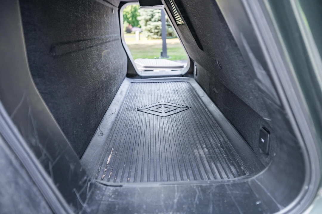 2022 Rivian R1T - Image 26 of 31