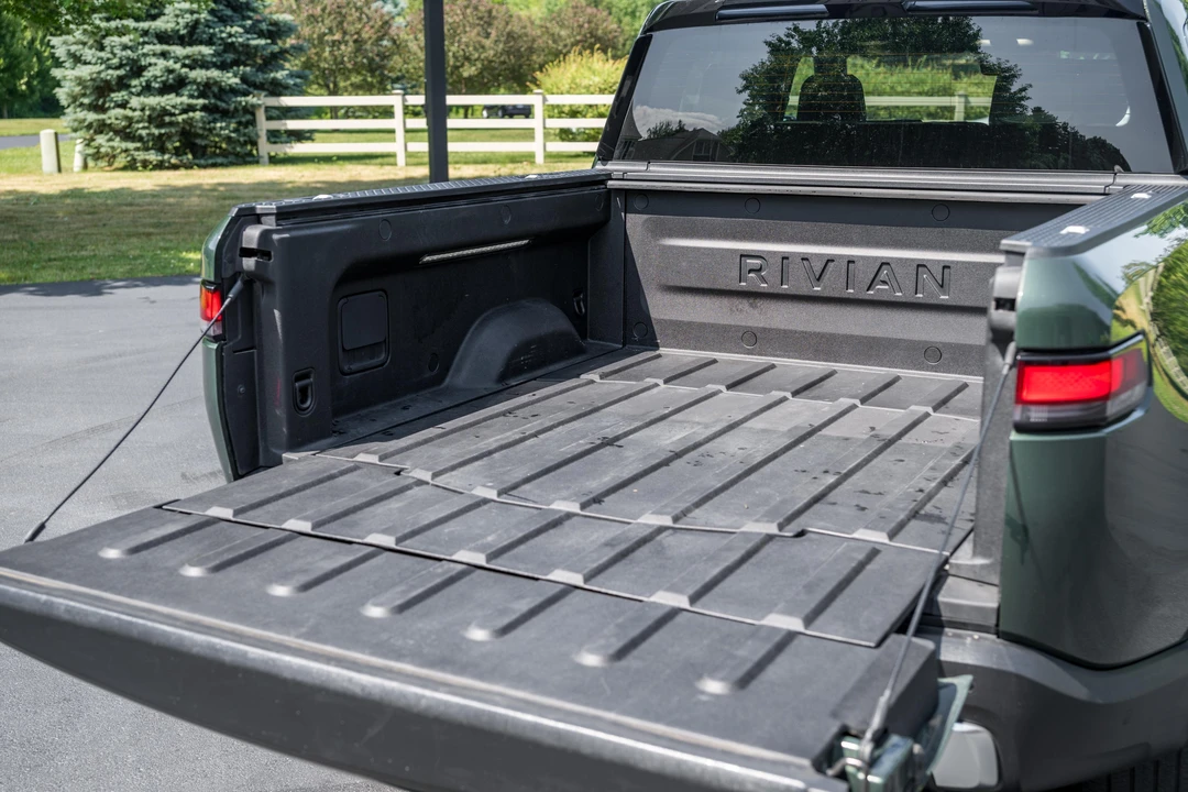 2022 Rivian R1T - Image 20 of 31