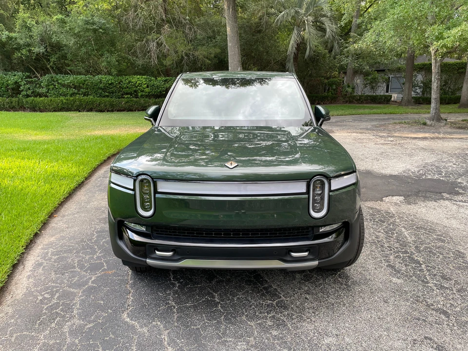 2022 Rivian R1T - Image 6 of 31