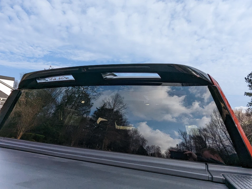 2022 Rivian R1T - Image 28 of 31