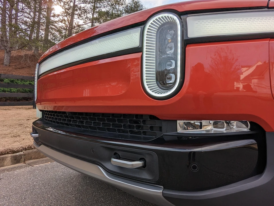 2022 Rivian R1T - Image 17 of 31