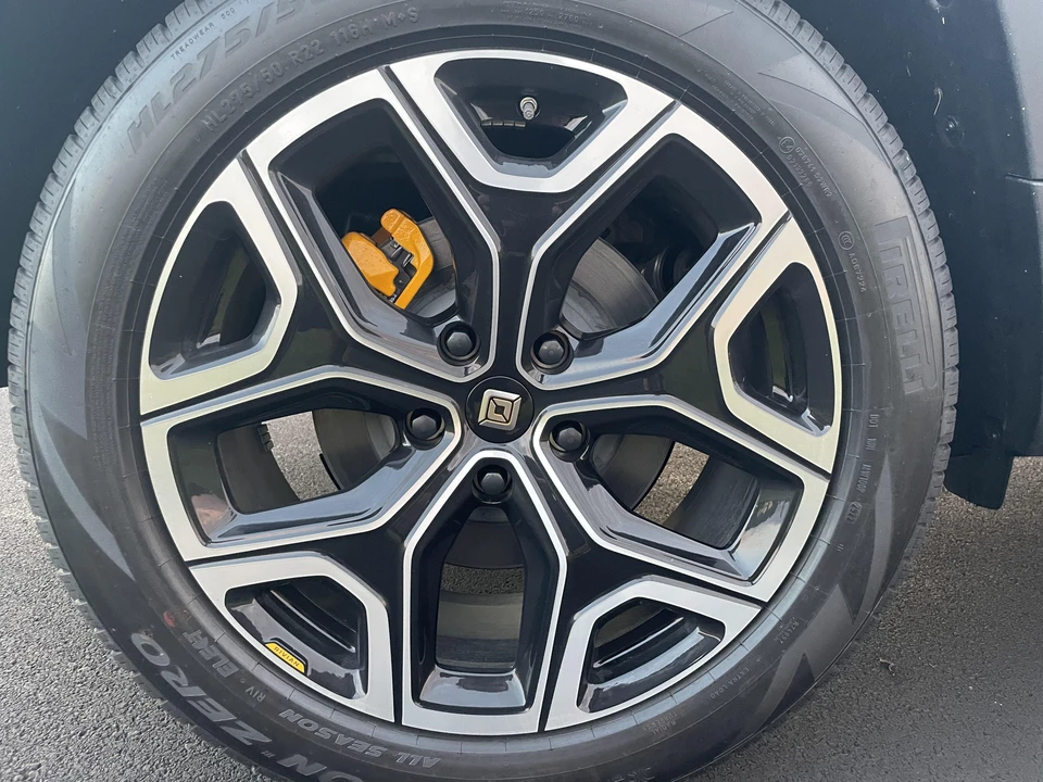 2022 Rivian R1T - Image 31 of 31