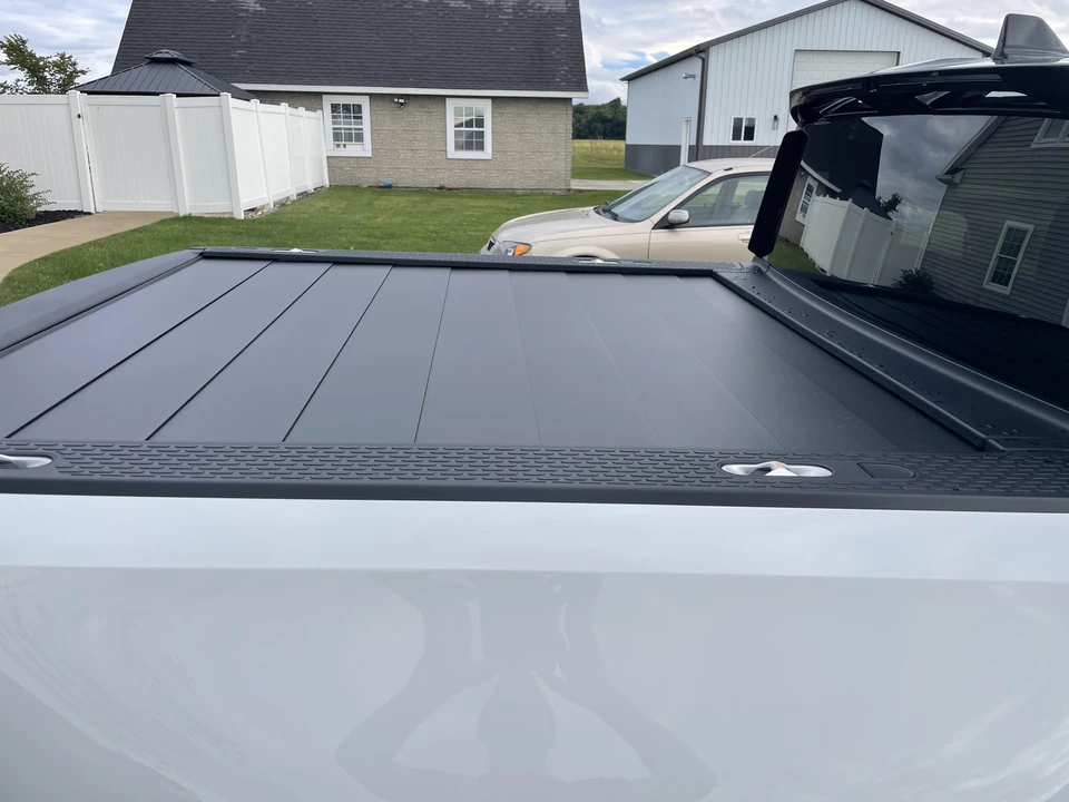2022 Rivian R1T - Image 28 of 31