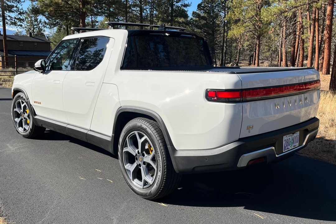 2022 Rivian R1T - Image 4 of 31