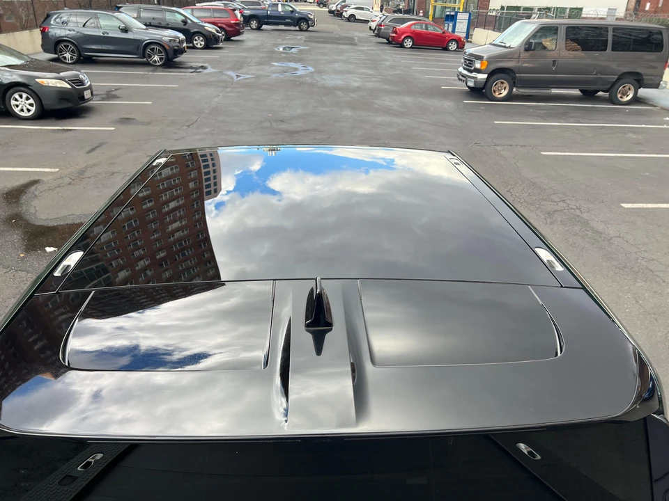 2022 Rivian R1T - Image 18 of 31
