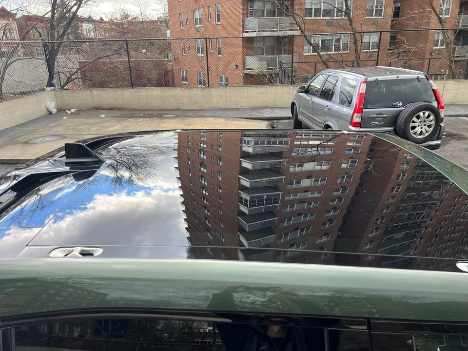 2022 Rivian R1T - Image 26 of 31
