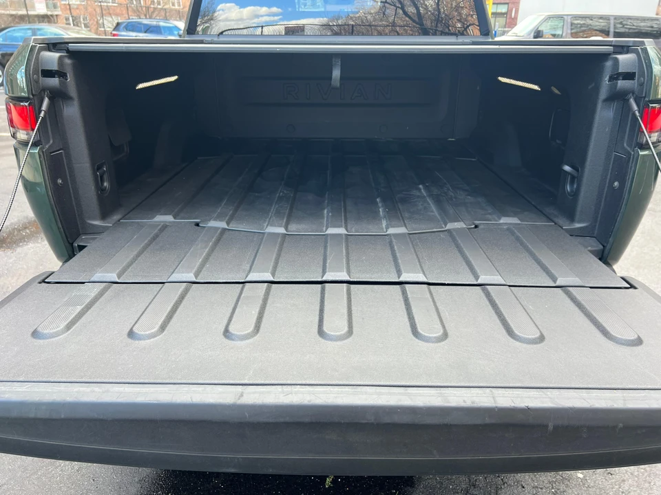2022 Rivian R1T - Image 21 of 31