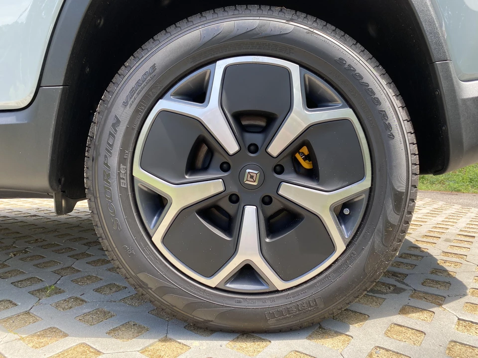 2022 Rivian R1T - Image 22 of 31
