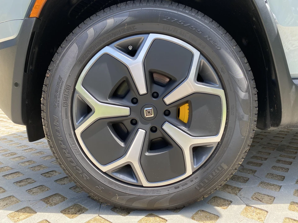 2022 Rivian R1T - Image 20 of 31