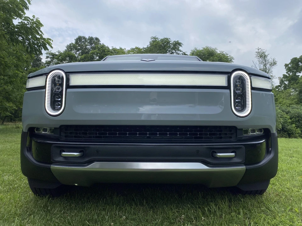 2022 Rivian R1T - Image 6 of 31
