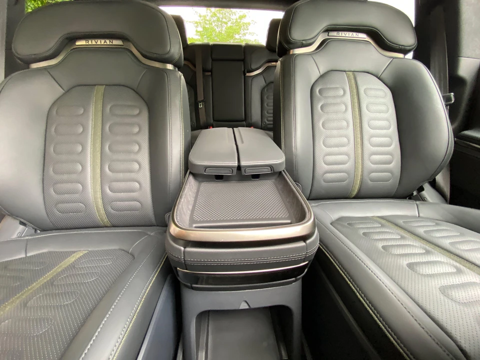 2022 Rivian R1T - Image 31 of 31