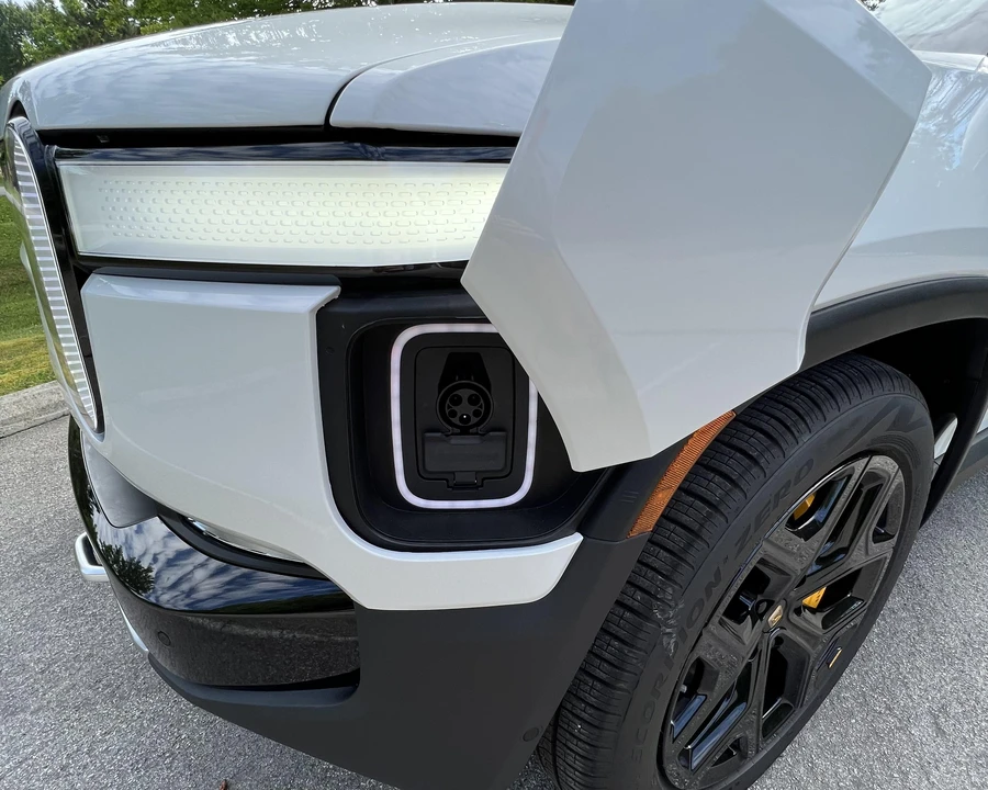 2022 Rivian R1T - Image 20 of 31