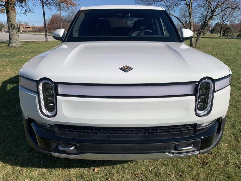 2022 Rivian R1T - Image 6 of 31