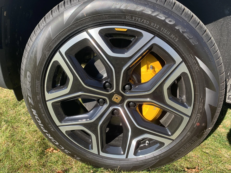 2022 Rivian R1T - Image 23 of 31