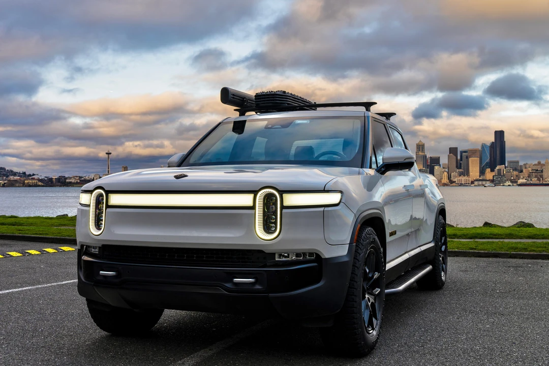 2022 Rivian R1T - Image 6 of 31