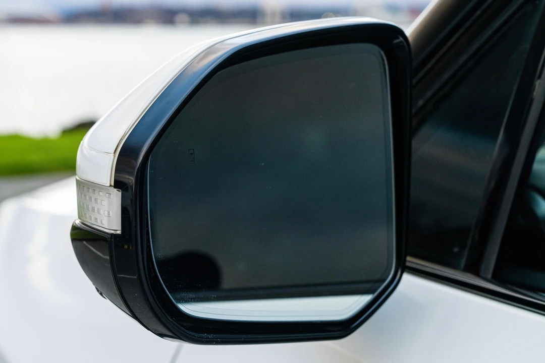 2022 Rivian R1T - Image 14 of 31