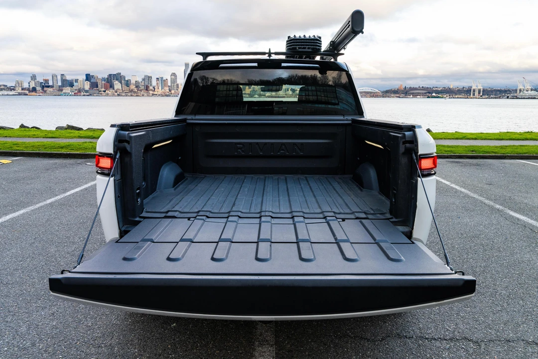 2022 Rivian R1T - Image 21 of 31