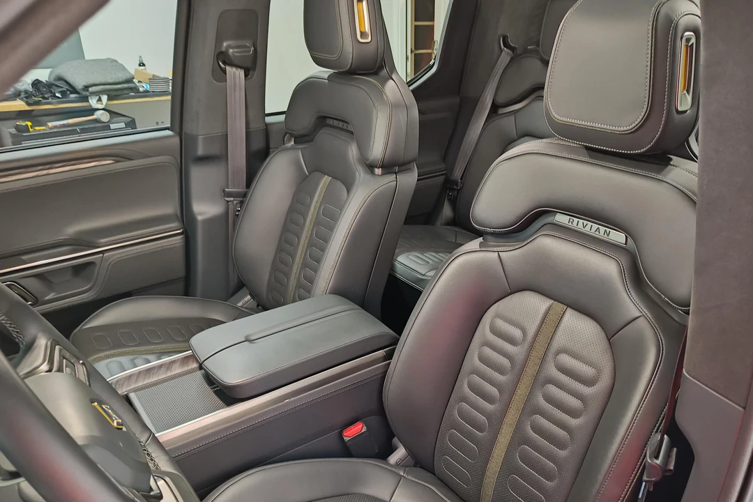 2022 Rivian R1T - Image 23 of 31