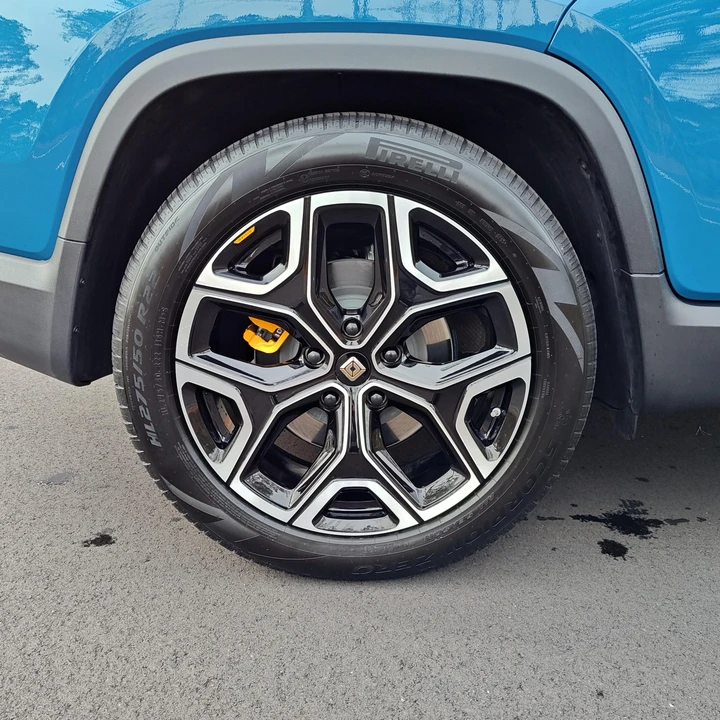2022 Rivian R1T - Image 19 of 31