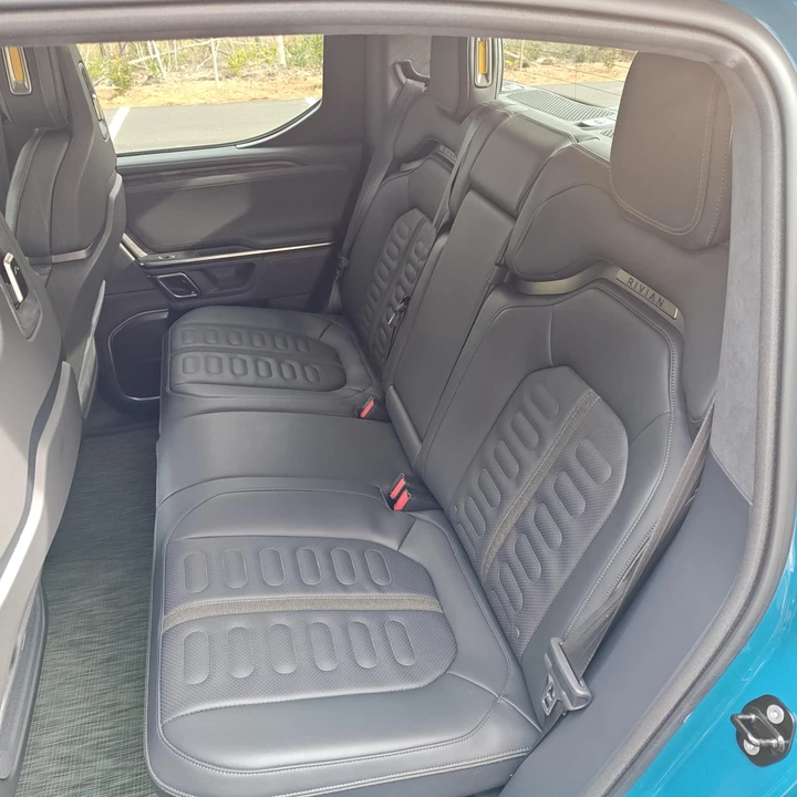 2022 Rivian R1T - Image 31 of 31