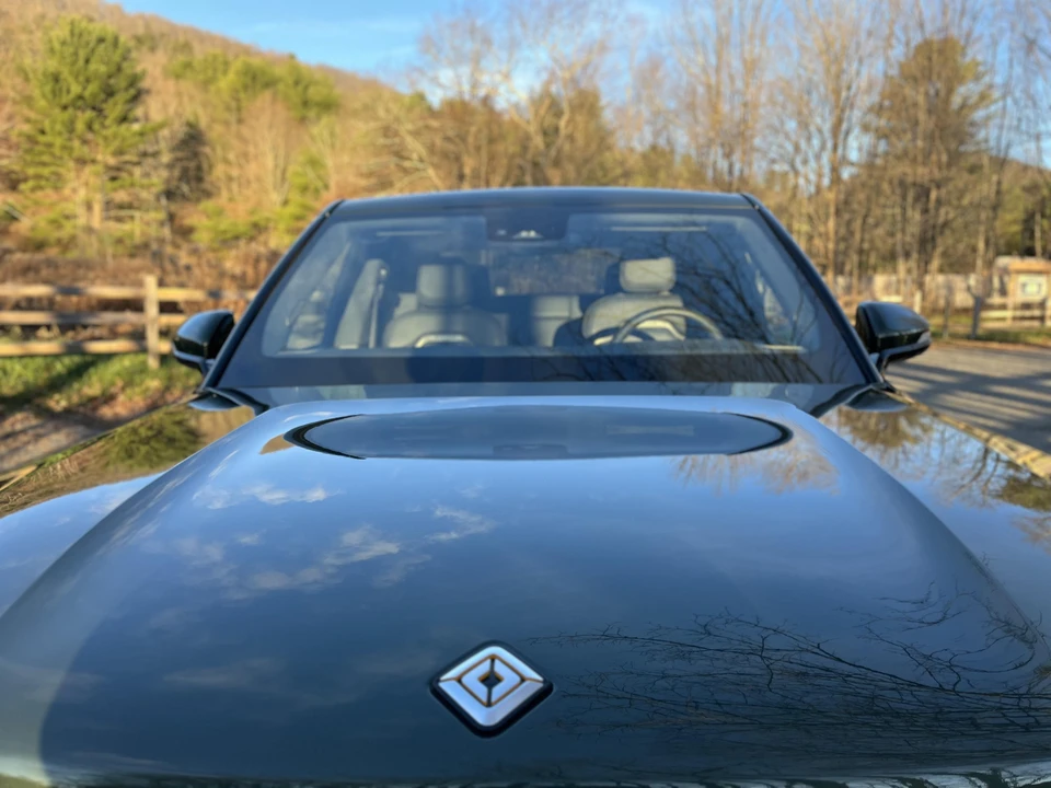 2022 Rivian R1T - Image 22 of 31